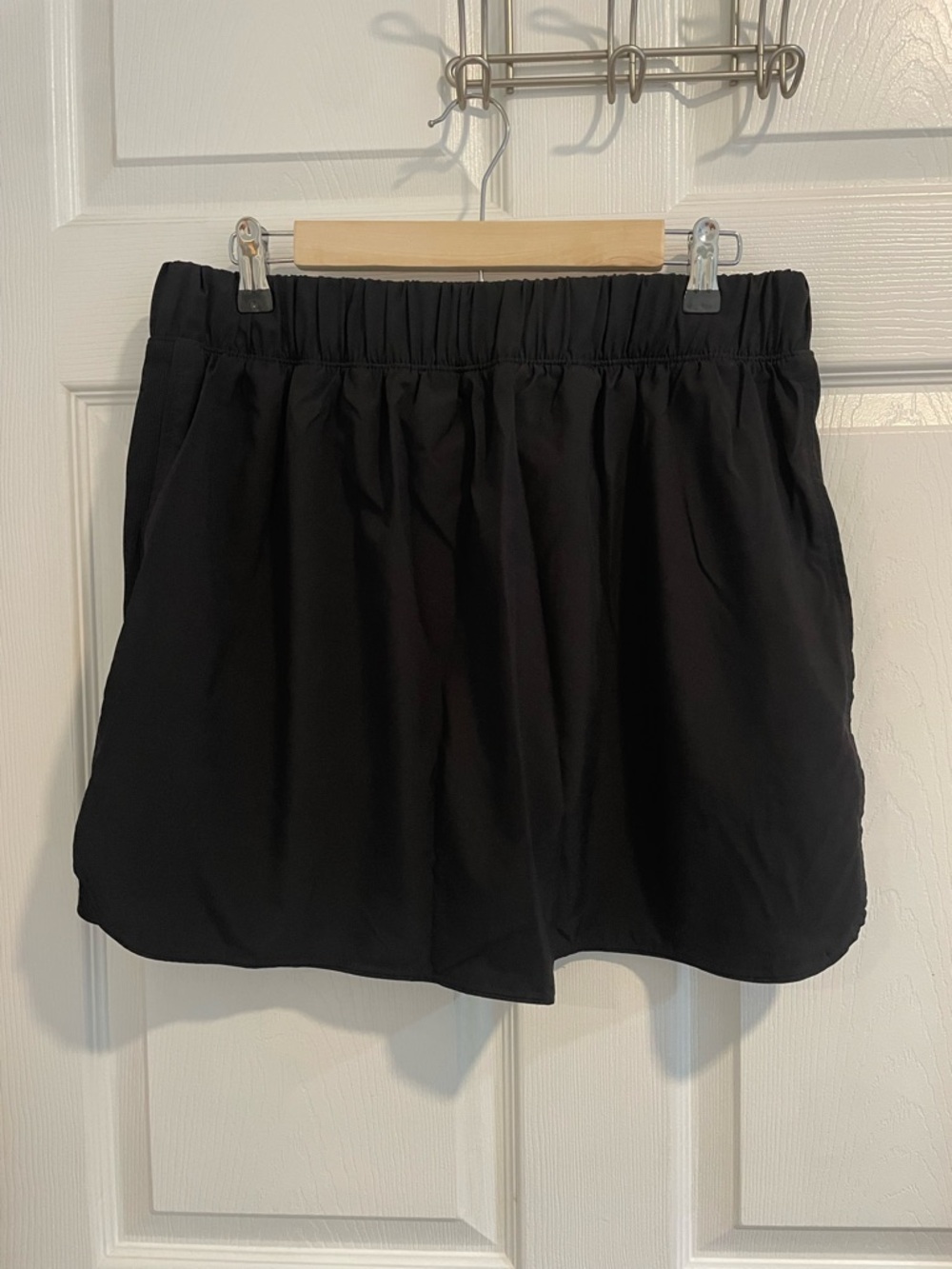Apana skort size L black